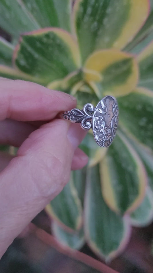 The romantic. Gorgeous and sweet sterling silver ring