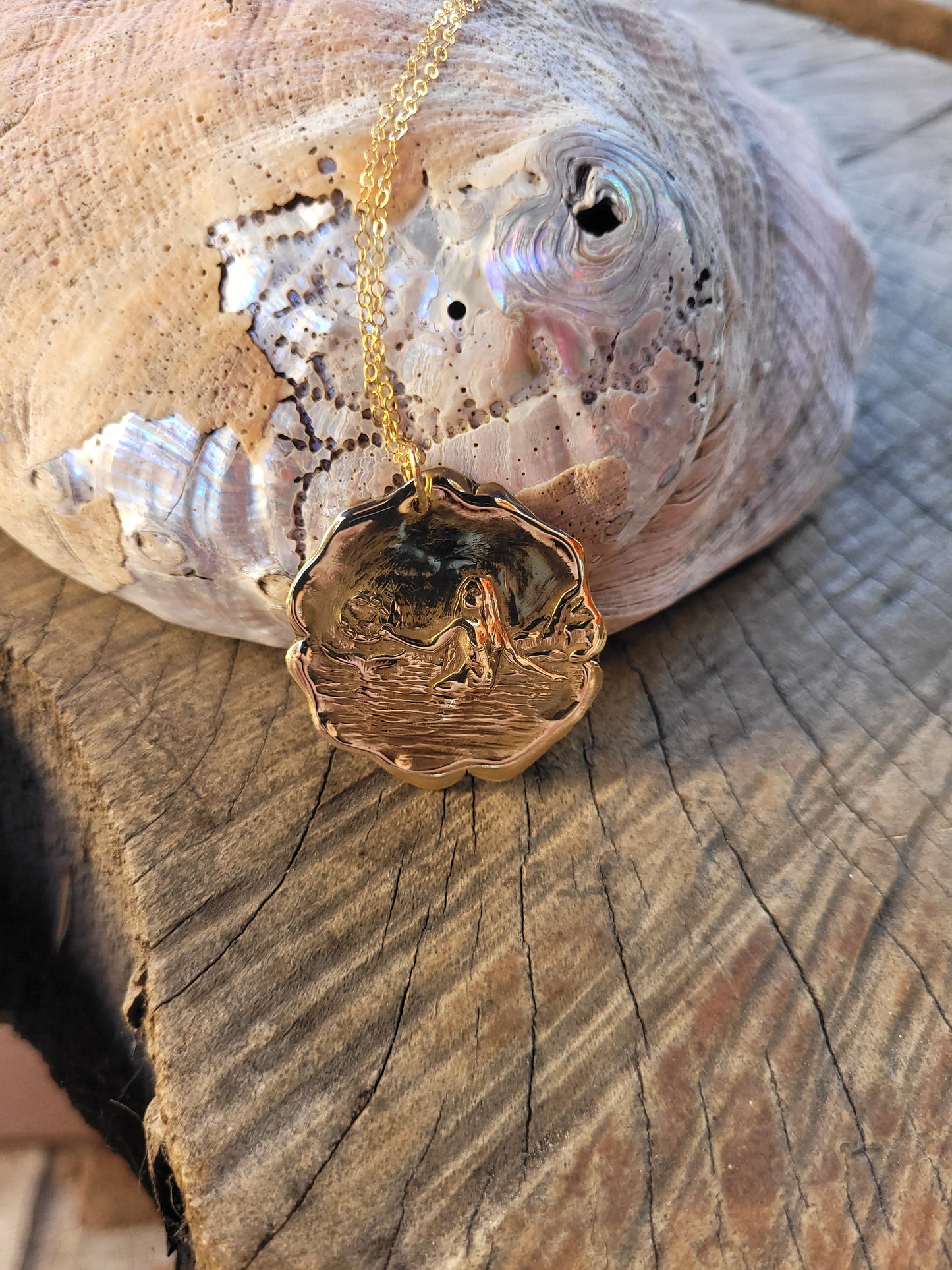 Mermaid pendant necklace
